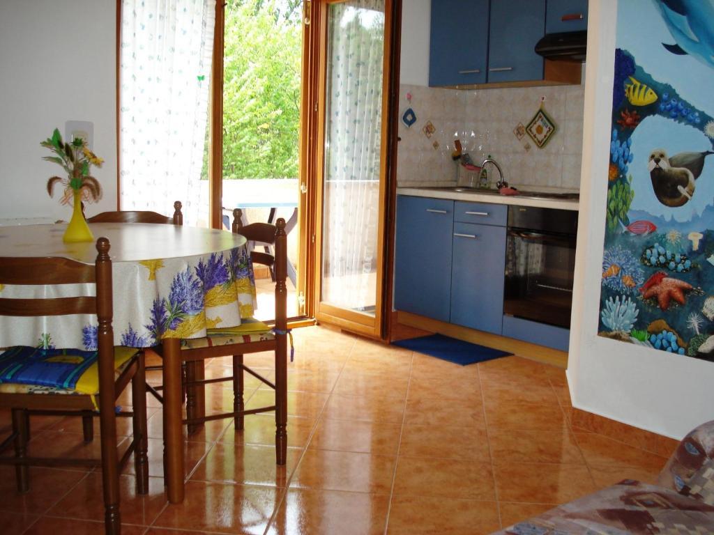 Apartments And Rooms Suzana Kršan Zimmer foto